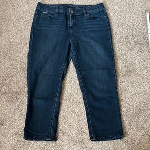 8R The Limited Dark Blue Capri’s